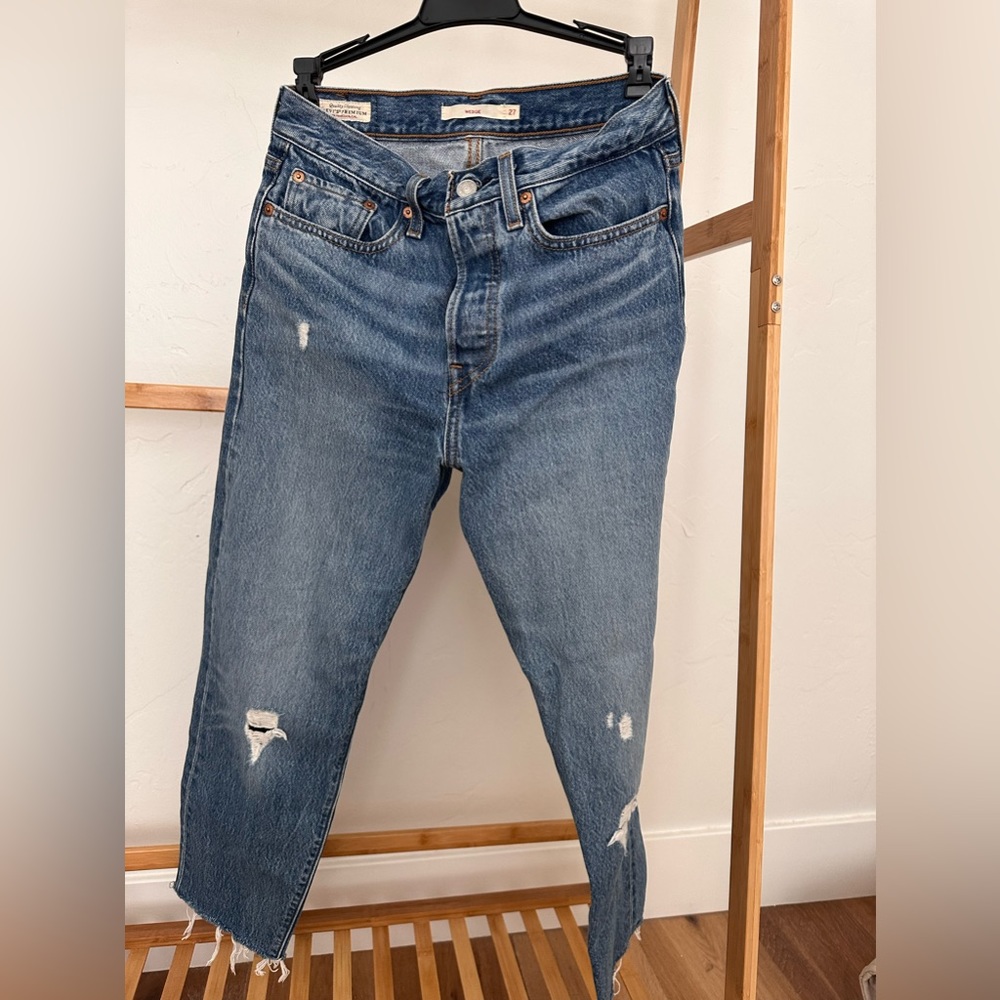 Levi’s wedgie jean